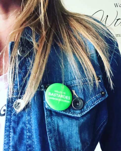 «Nolite te bastardes carborundorum»